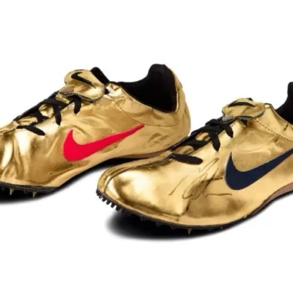 Nike Michael Johnson’s Golden Shoes - Picture 3 of 6